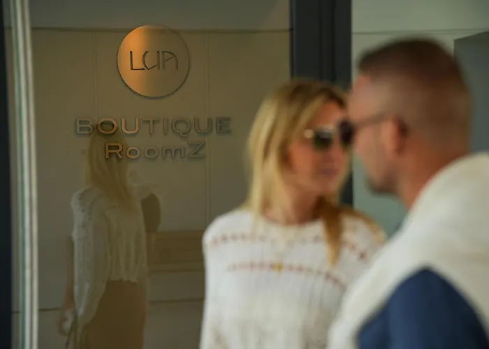 Lua Boutique Roomz- Adults Only * Балатонфюред